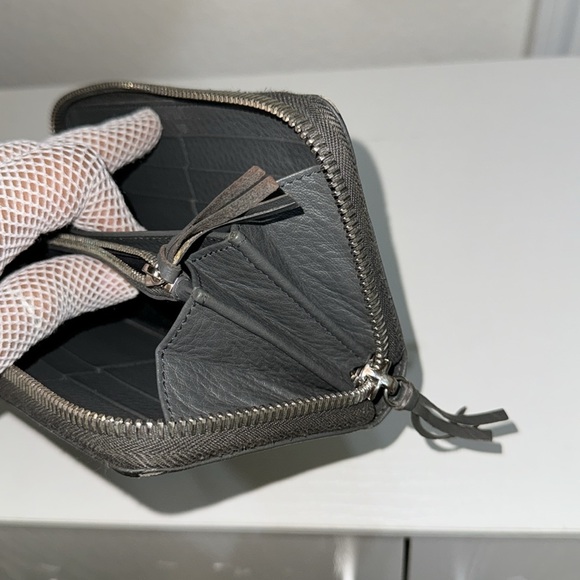 Authentic BALENCIAGA leather zippy long wallet - Picture 14 of 17